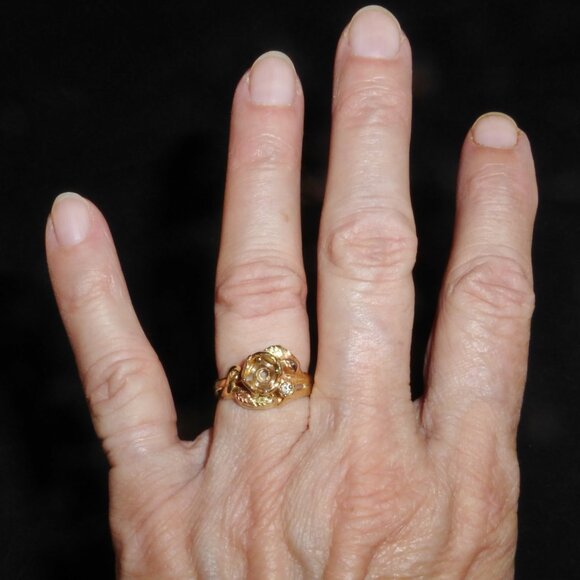 Vtg Custom 14k Black Hills Gold Semi-Mount Ring 5.84 grams Tri-color sz 7 - Picture 3 of 12